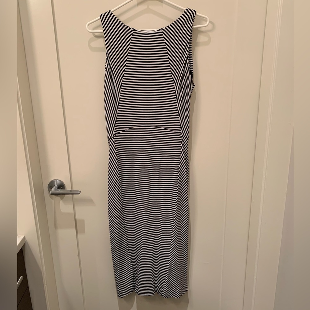 Banana Republic Sleeveless Dress